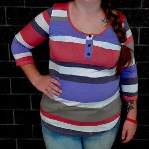 Women’s Medium 3/4 Sleeve Striped Fashion Top